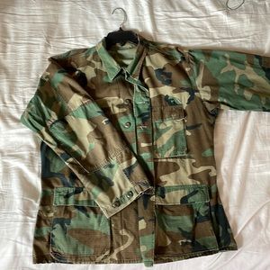 Vintage Camo Armycoat Button-up